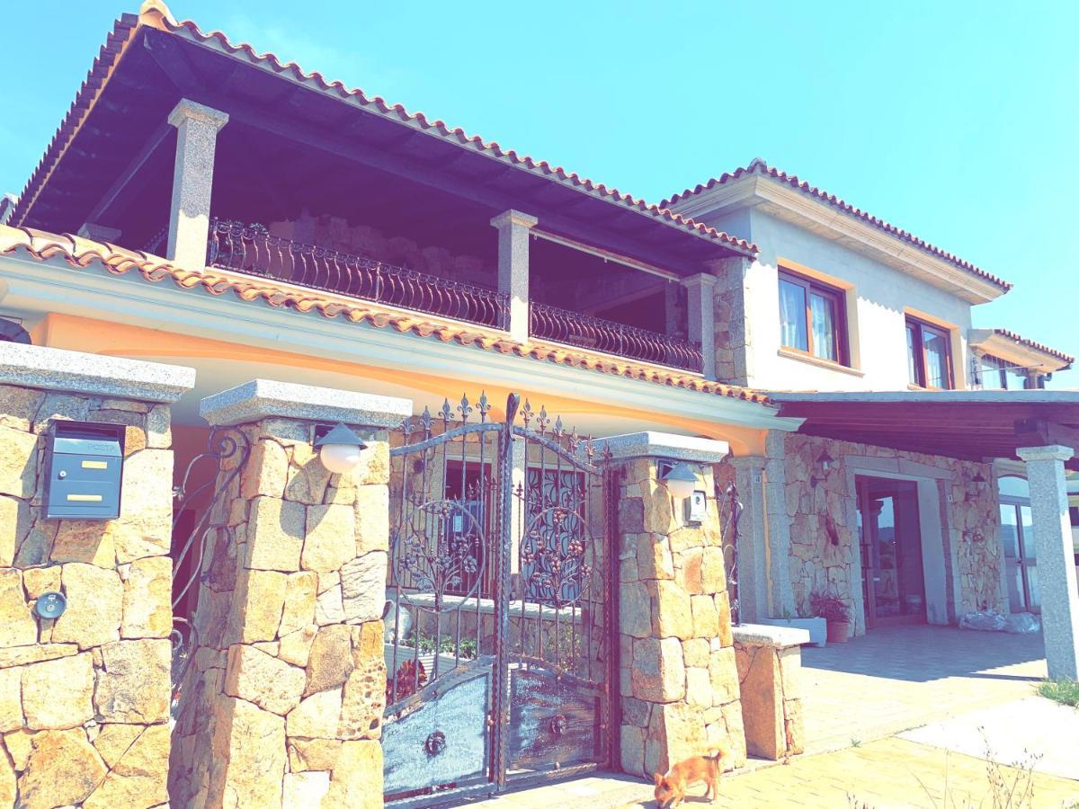 Le Residenze Del Mare Monolocale N6 Apartment La Caletta Luaran gambar