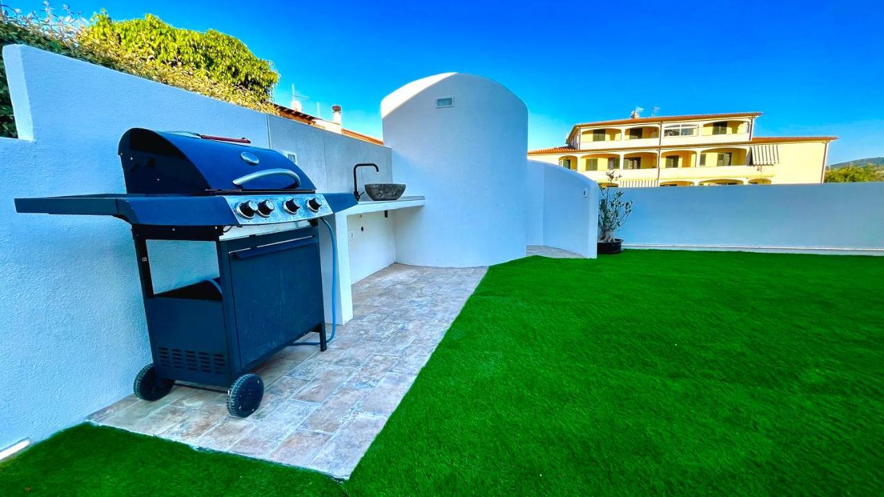 Le Residenze Del Mare Monolocale N6 Apartment La Caletta Luaran gambar