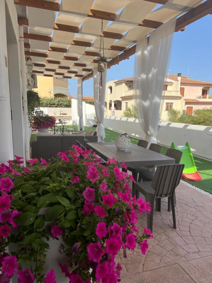 Le Residenze Del Mare Monolocale N6 Apartment La Caletta Luaran gambar